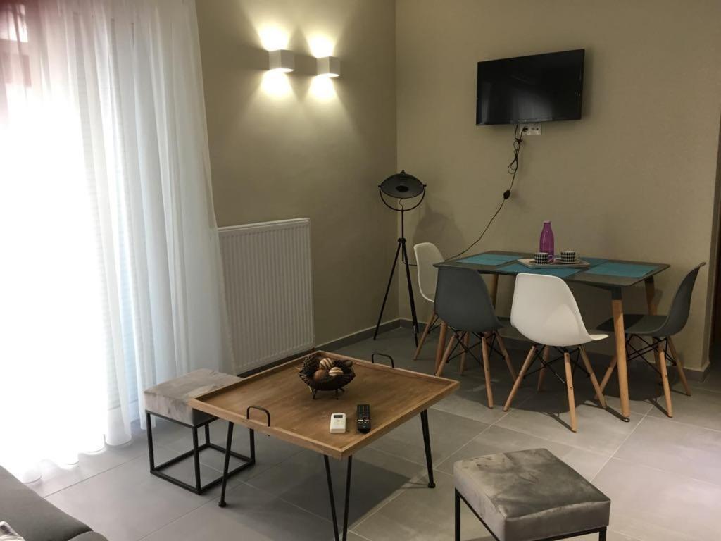 Sofie'S Choice Mytilini Apartment Bagian luar foto