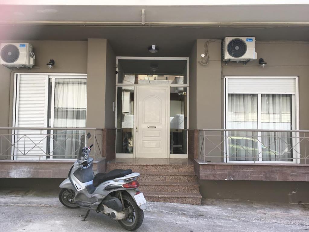 Sofie'S Choice Mytilini Apartment Bagian luar foto